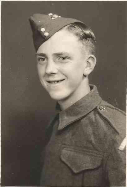 Images/grandad photos0029.jpg